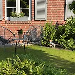 Ferienzimmer Suhrer Seeblick * 布隆