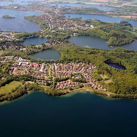 Ferienzimmer Suhrer Seeblick Проживание в семье *