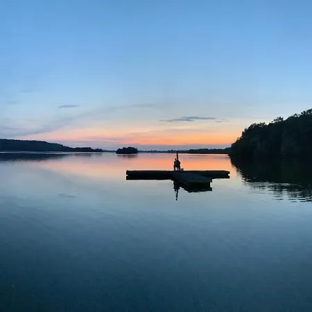 Проживание в семье Ferienzimmer Suhrer Seeblick