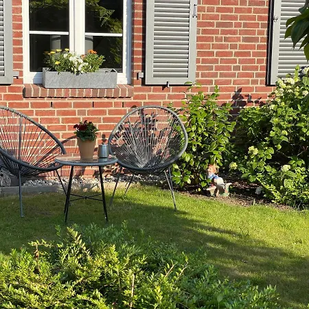 Ferienzimmer Suhrer Seeblick * Plön