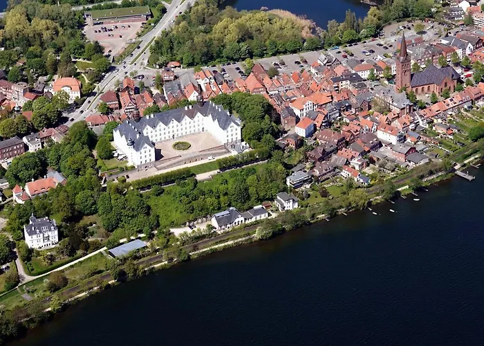 Privat bolig Ferienzimmer Suhrer Seeblick