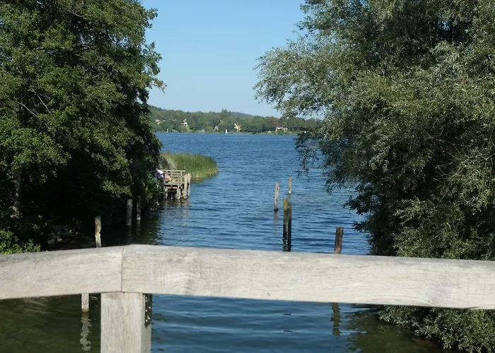 Privat bolig Ferienzimmer Suhrer Seeblick Plön
